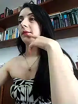 Snapshot of amellie_ros chatting on December 2024 02:48:02 PM amellie ros online show from December 2024 02:48:02 PM