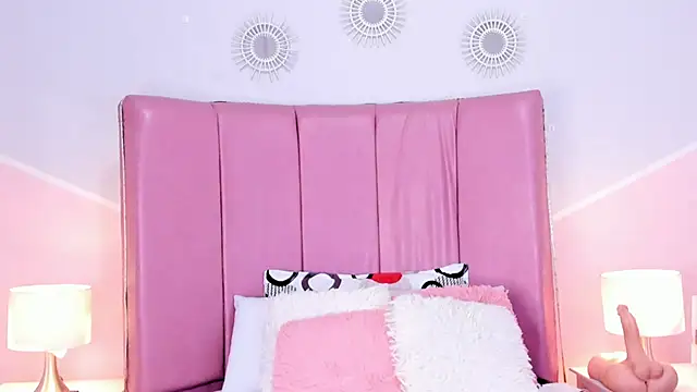 Krystal cambell1 online show from November 2025 04:12:02 AM