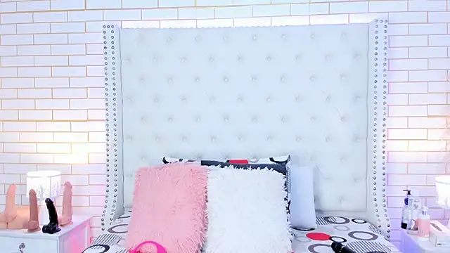 Krystal cambell1 online show from February 2026 07:59:02 PM