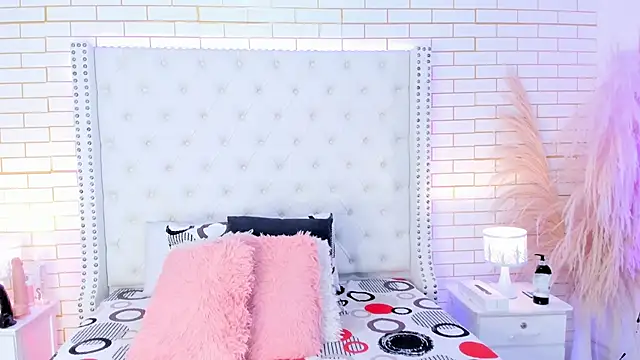 Krystal cambell1 online show from February 2026 08:11:02 PM