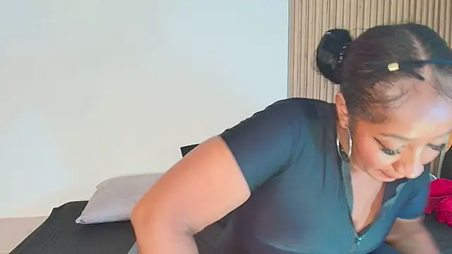 Krystal cambell1 online show from March 2025 11:12:02 AM
