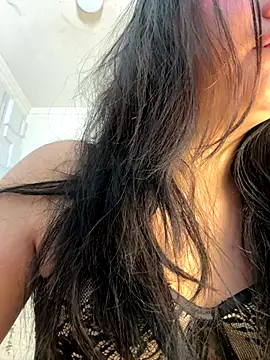 Emily Trujillo online show from September 2025 10:04:01 AM