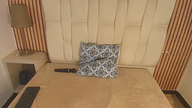 Emily Trujillo online show from October 2025 10:04:01 AM