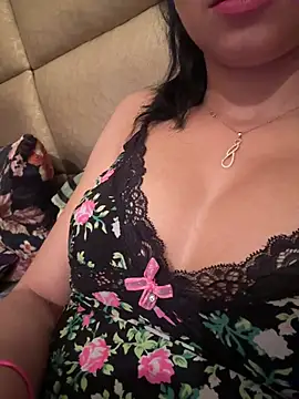 Sozana online show from May 2026 12:23:01 AM