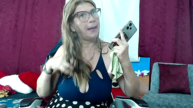 Aranza-Queen online show from February 2025 02:22:02 PM