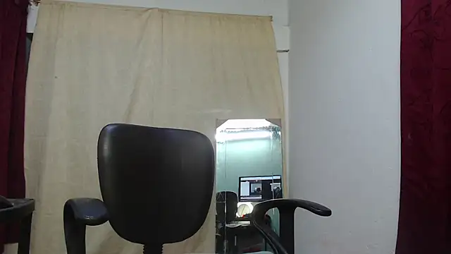 Aranza-Queen online show from March 2026 02:33:02 PM