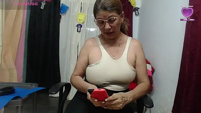 Aranza-Queen online show from June 2026 07:13:02 PM