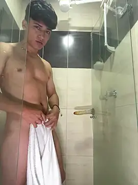 Snapshot of LiamEvans_0 chatting on January 2025 07:56:01 PM LiamEvans 0 online show from January 2025 07:56:01 PM