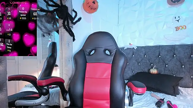 Emma dl2 online show from October 2025 05:01:02 PM