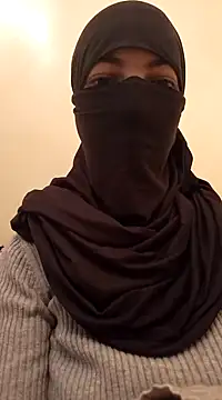 Snapshot of Liliiiblow chatting on December 2024 07:44:01 AM Liliiiblow online show from December 2024 07:44:01 AM