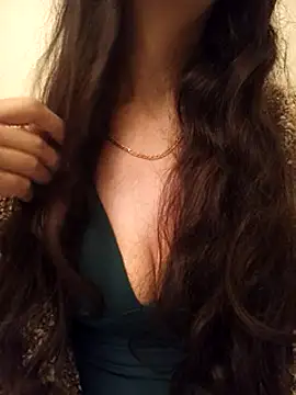 Snapshot of Liliiiblow chatting on December 2024 12:09:02 AM Liliiiblow online show from December 2024 12:09:02 AM