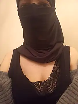 Snapshot of Liliiiblow chatting on December 2024 12:27:01 AM Liliiiblow online show from December 2024 12:27:01 AM