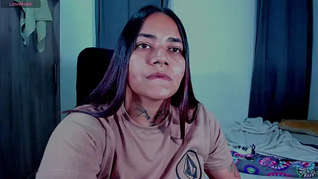 Snapshot of Mabelydani chatting on November 2025 10:32:01 PM Mabelydani online show from November 2025 10:32:01 PM