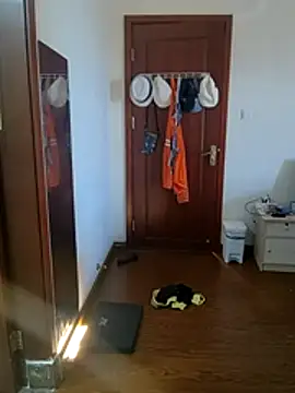 hkwildguy online show from May 2026 05:48:01 AM