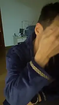 hkwildguy online show from April 2026 09:51:02 PM