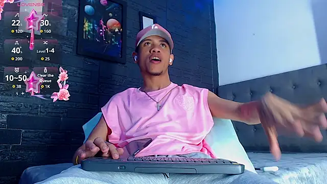 Romancartier 1 online show from October 2025 10:50:02 AM