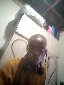 Snapshot of TDKbabs chatting on February 2026 03:50:01 AM TDKbabs online show from February 2026 03:50:01 AM