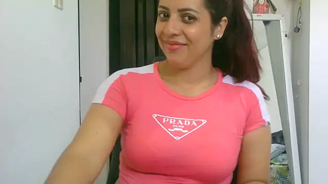Anne kis online show from September 2025 05:35:01 PM