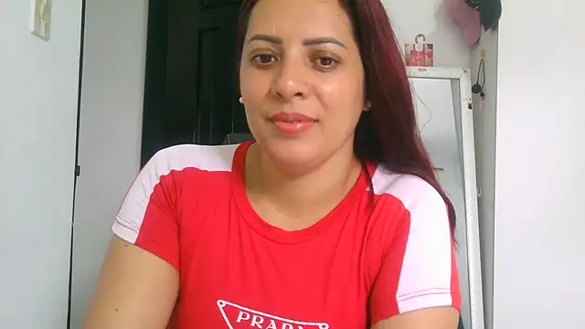 Anne kis online show from October 2025 06:09:01 PM