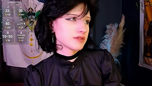 dark vamp  online show from January 2025 05:05:01 PM