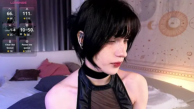 dark vamp  online show from November 2025 05:35:01 PM