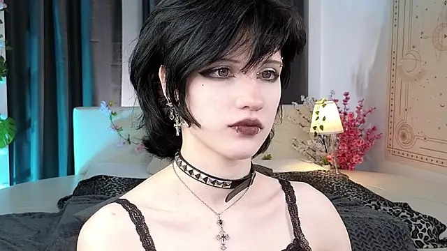 dark vamp  online show from March 2025 03:00:01 PM