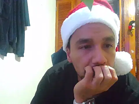 Ginessy online show from December 2025 01:04:02 PM