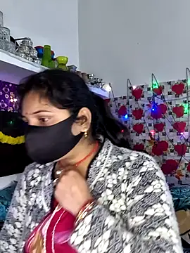 PeaCoooock online show from January 2026 05:05:01 PM