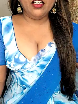 honey-sexy online show from October 2025 03:12:01 PM