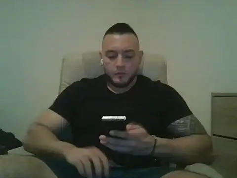 vergon6241 online show from March 2026 08:42:02 PM