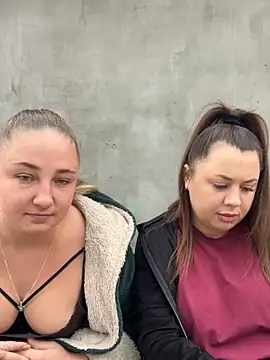 Joannakiss online show from September 2025 06:41:02 AM