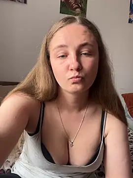 Snapshot of Joannakiss chatting on May 2026 08:11:02 AM Joannakiss online show from May 2026 08:11:02 AM