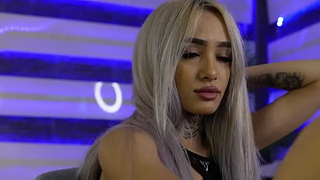 Snapshot of blondie_muller chatting on September 2025 07:42:01 PM blondie muller online show from September 2025 07:42:01 PM