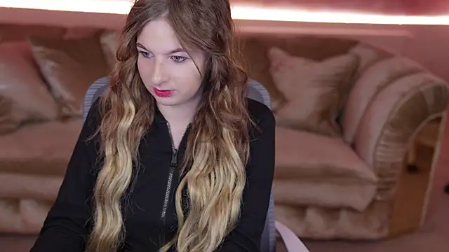 Inessa Song online show from March 2025 11:50:02 AM