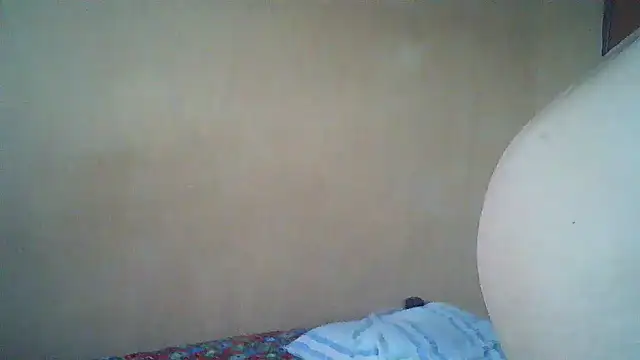 Lucy White   online show from March 2026 06:31:01 PM