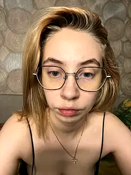 Kitty Katrine online show from October 2025 03:14:01 AM