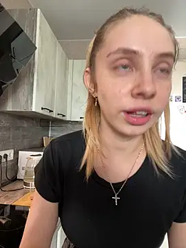 Kitty Katrine online show from May 2026 12:56:01 PM