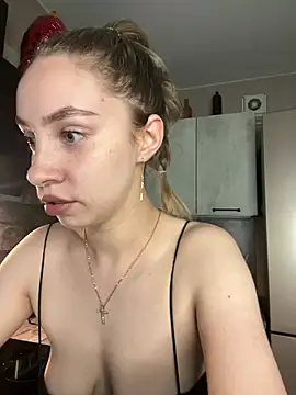 Snapshot of Kitty_Katrine chatting on June 2026 03:18:01 PM Kitty Katrine online show from June 2026 03:18:01 PM