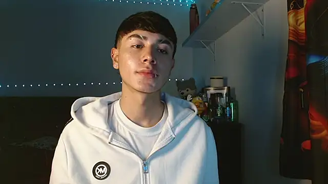 Snapshot of Im_juanda chatting on December 2024 11:21:01 PM Im juanda online show from December 2024 11:21:01 PM