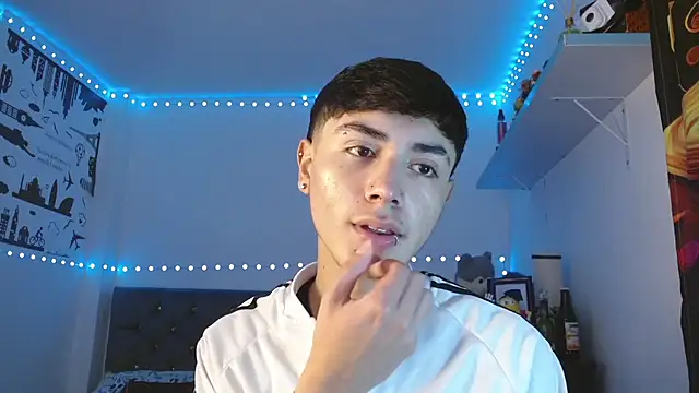 Snapshot of Im_juanda chatting on December 2024 05:19:01 PM Im juanda online show from December 2024 05:19:01 PM