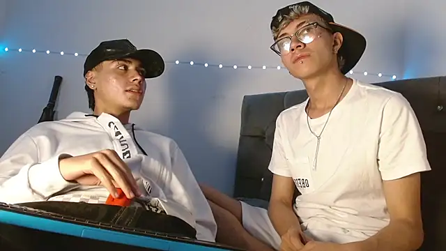 Snapshot of Im_juanda chatting on March 2025 02:20:01 AM Im juanda online show from March 2025 02:20:01 AM