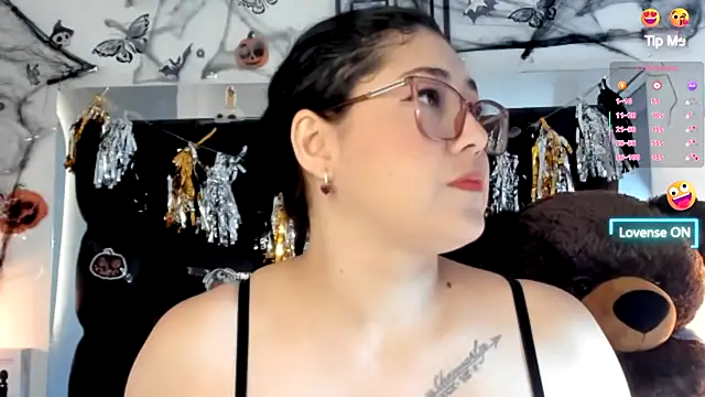 Snapshot of meikochoe chatting on October 2025 07:46:01 PM meikochoe online show from October 2025 07:46:01 PM