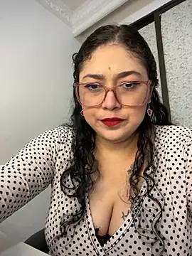 Snapshot of meikochoe chatting on November 2025 08:09:02 PM meikochoe online show from November 2025 08:09:02 PM