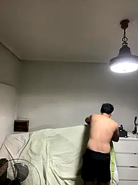 diego7990  online show from October 2025 05:46:01 PM