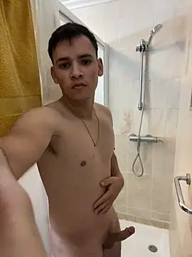 diego7990  online show from December 2024 07:29:01 PM