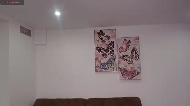 dolcebella online show from April 2026 04:16:02 AM