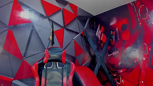 Hana and Zeta online show from November 2025 12:27:01 PM