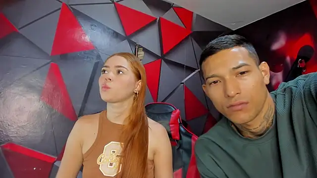 Hana and Zeta online show from November 2025 12:08:02 PM