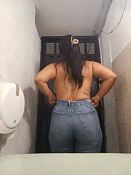 mariana mauricio hot online show from May 2026 09:23:01 PM