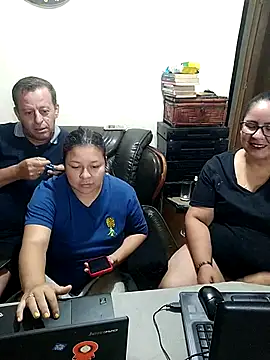Snapshot of ZuriandAlex chatting on March 2025 09:32:02 AM ZuriandAlex online show from March 2025 09:32:02 AM